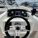 Quicksilver ACTIV 645 Cabin - steering wheel