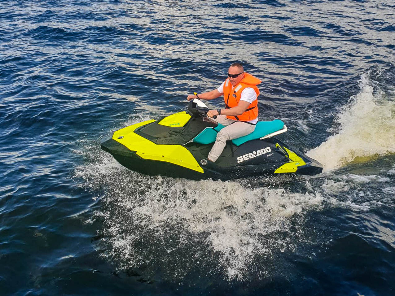 Water scooter Sea Doo Spark 3up to rent in Giżycko at Masuria