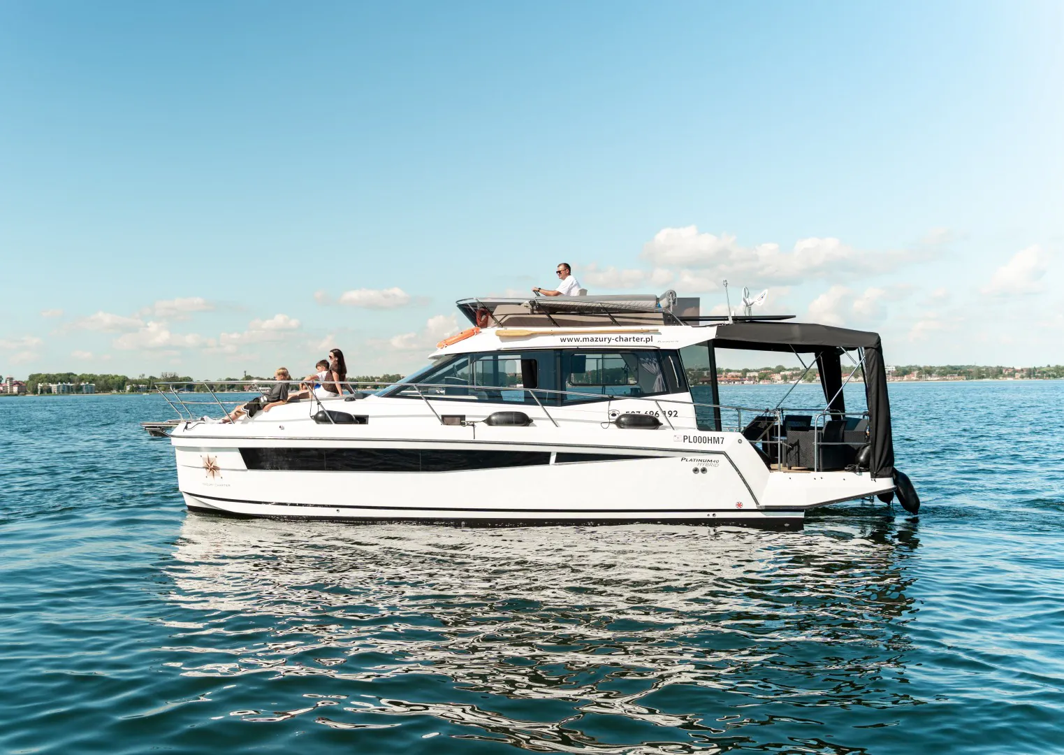 Houseboat Platinum 40 FLY Hybrid „Intuition” Port Giżycko